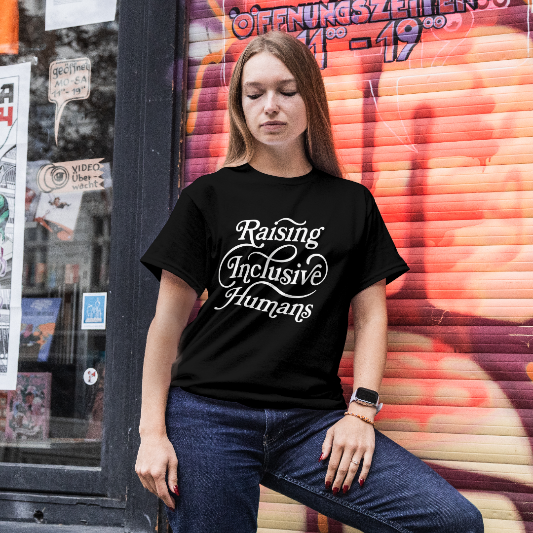 Raising Inclusive Humans – T-shirt Printdoors